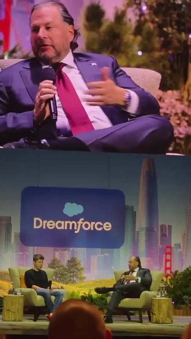 Marc Benioff, presidente y director ejecutivo de Salesforce, entrevista a Sam Altman en el escenario principal de Dreamforce 2026.